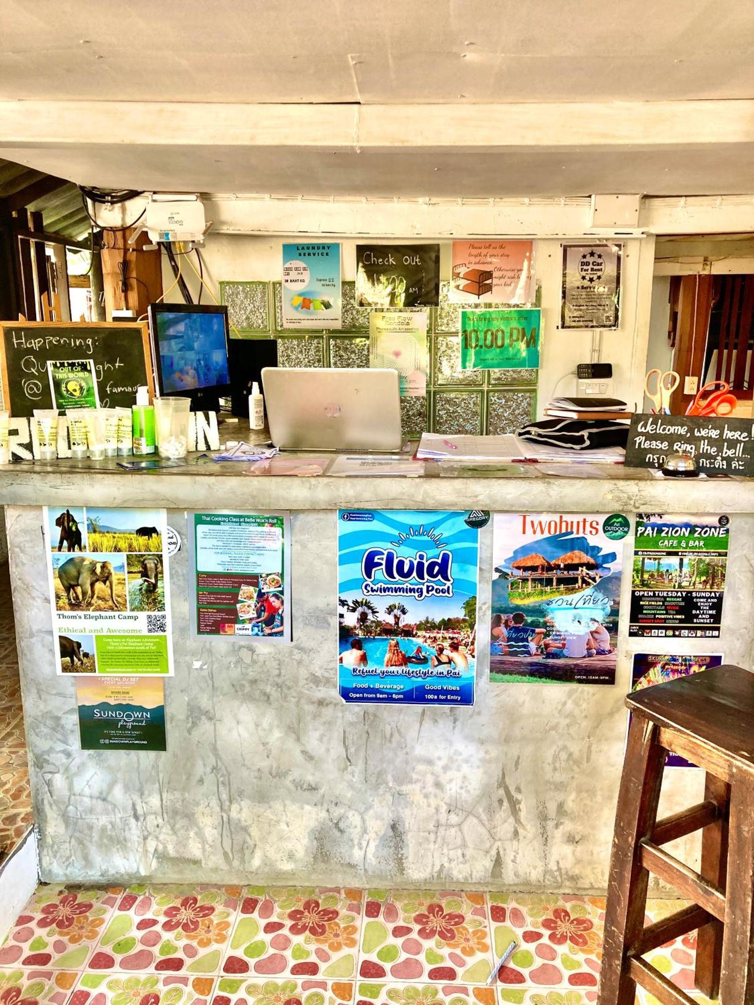 Easy House Hostel Pai Exterior photo