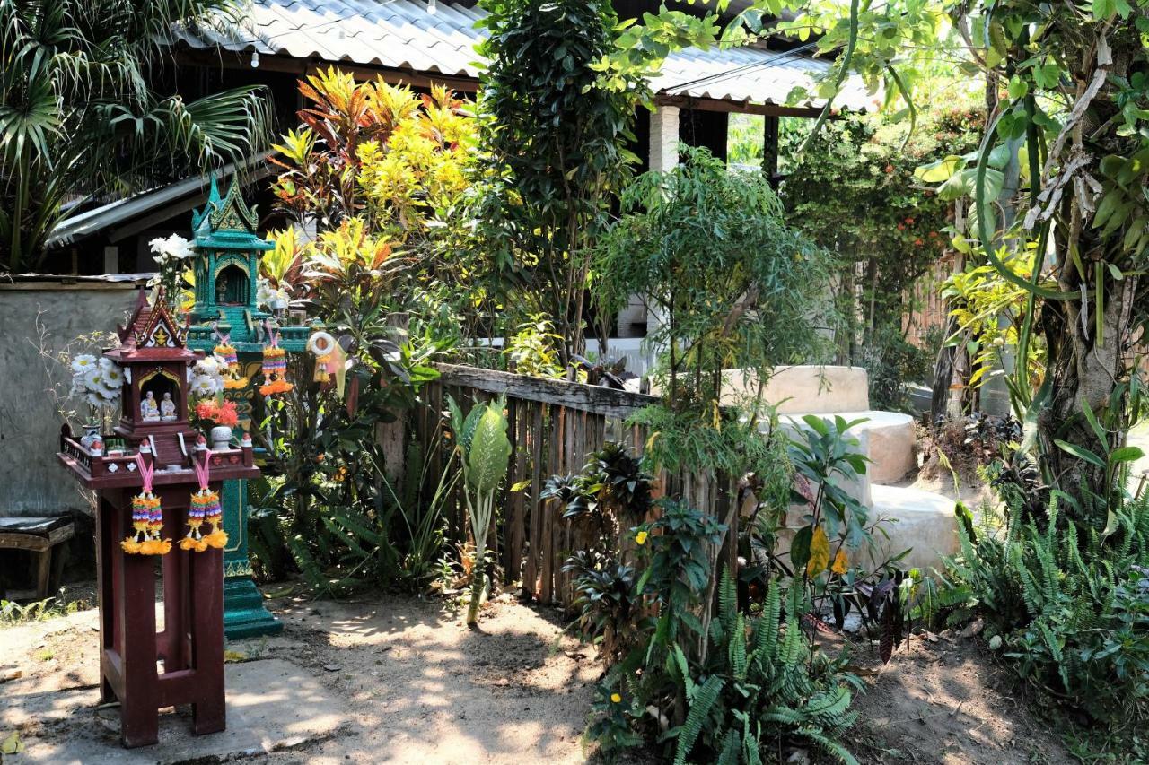 Easy House Hostel Pai Exterior photo