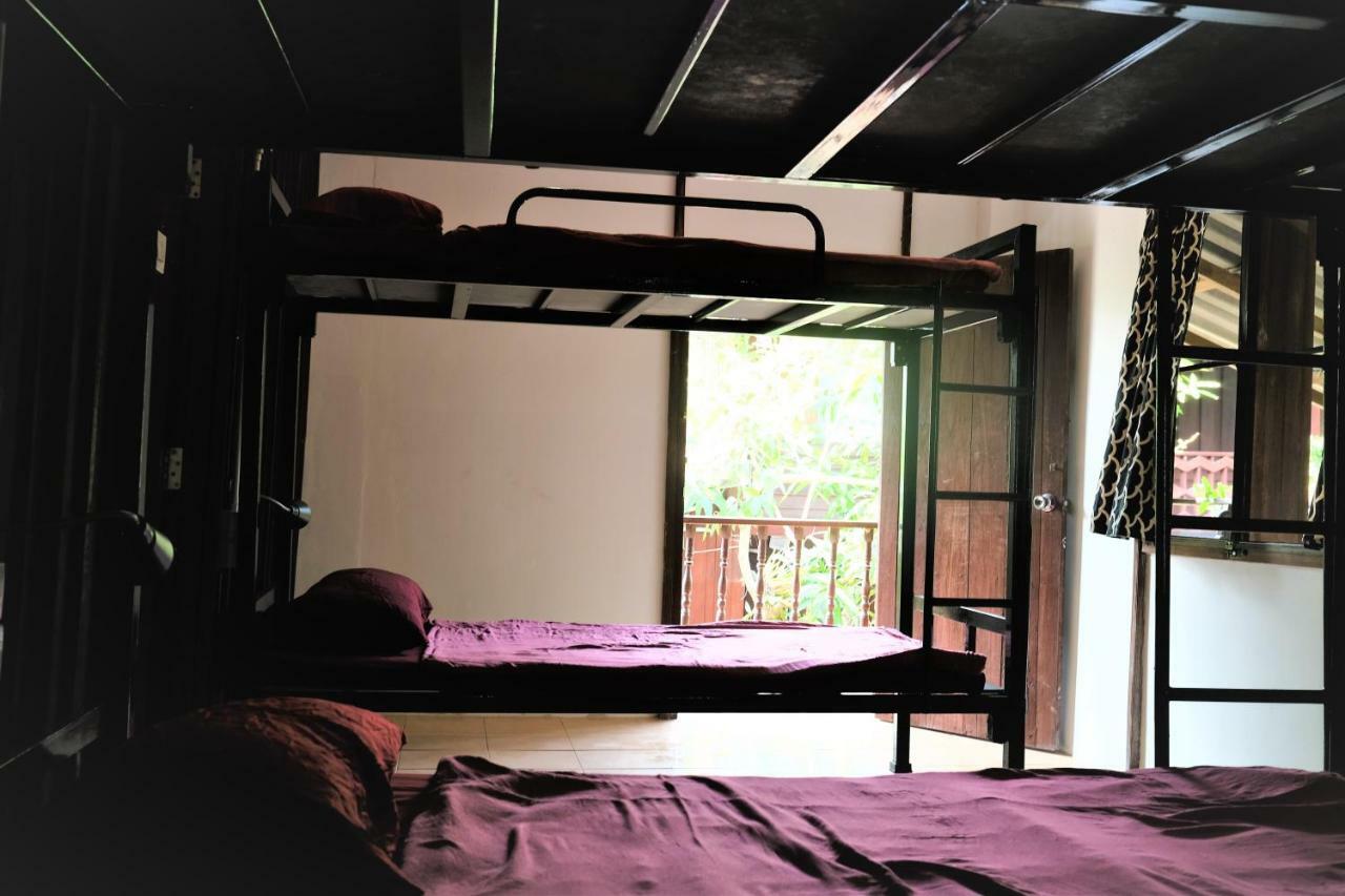 Easy House Hostel Pai Exterior photo